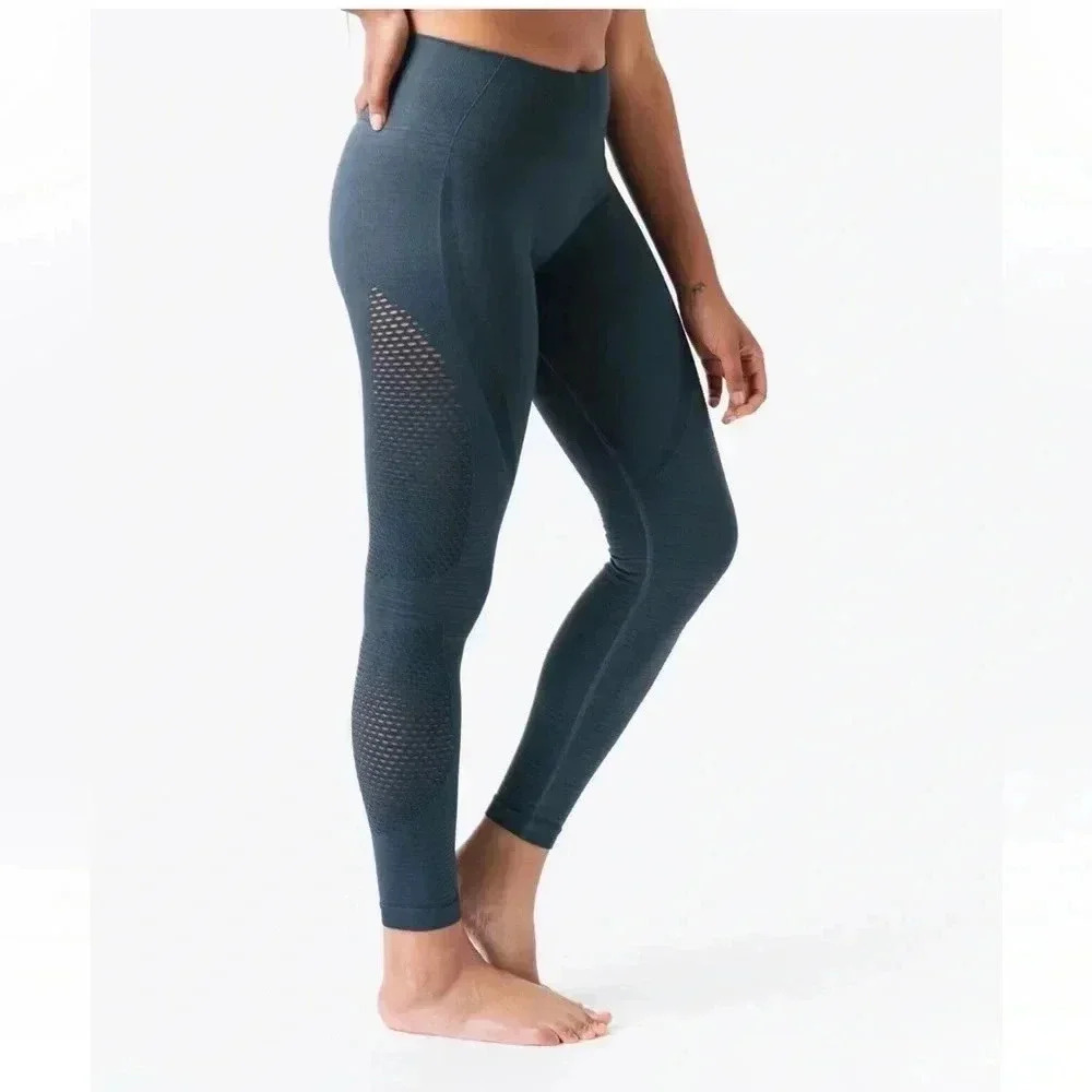 Zyia Active Sculpt Perforated Performance Compression Leggings Gray Sz M